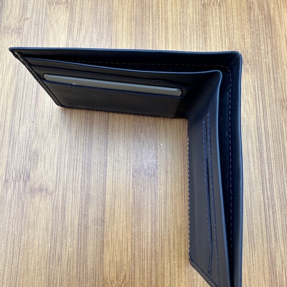 Bellroy wallet - Picture 3 of 4